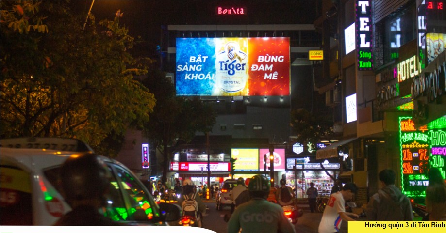 Vietnam OOH, OOH Vietnam, Pano OOH