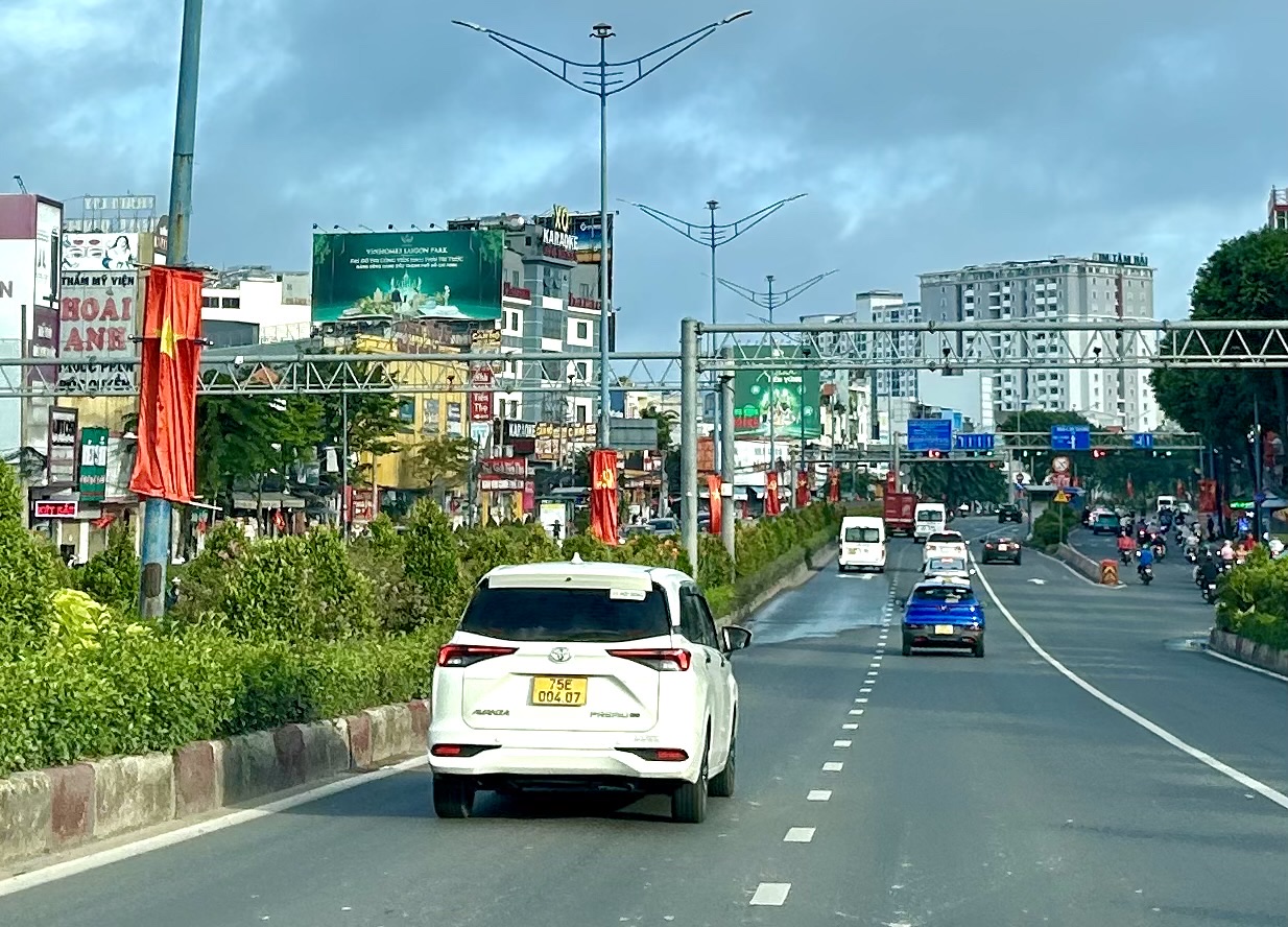 Cầu Tham Lương
