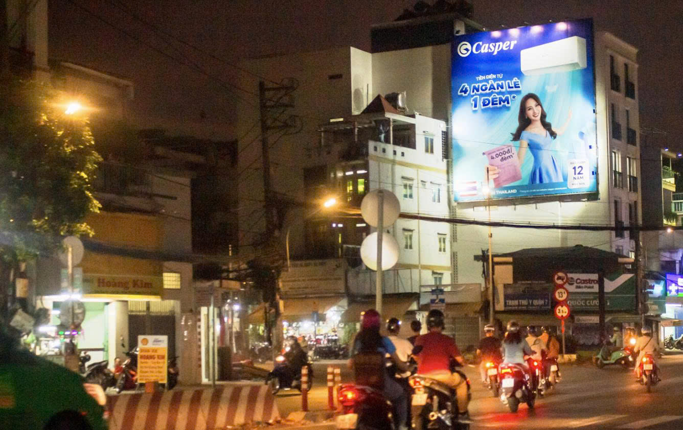 Vòng xoay cầu Tân Thuận 1 5