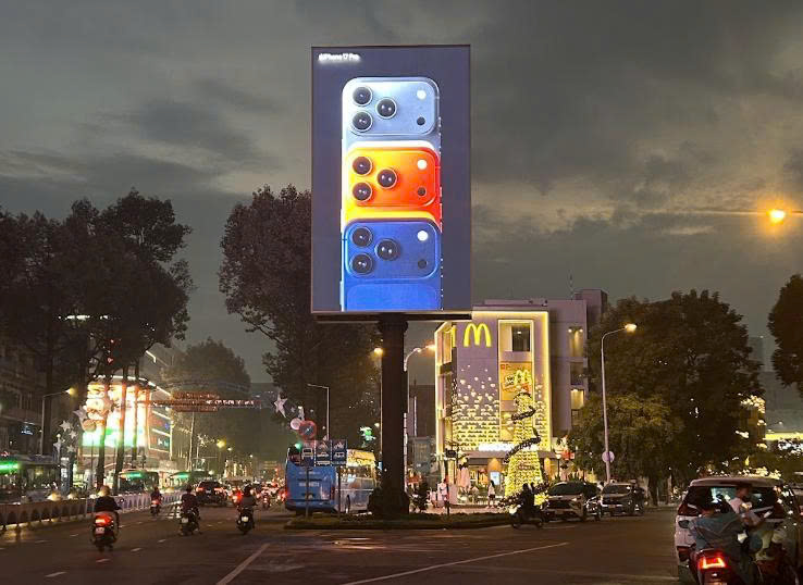 LED McDonald's Trần Hưng Đạo